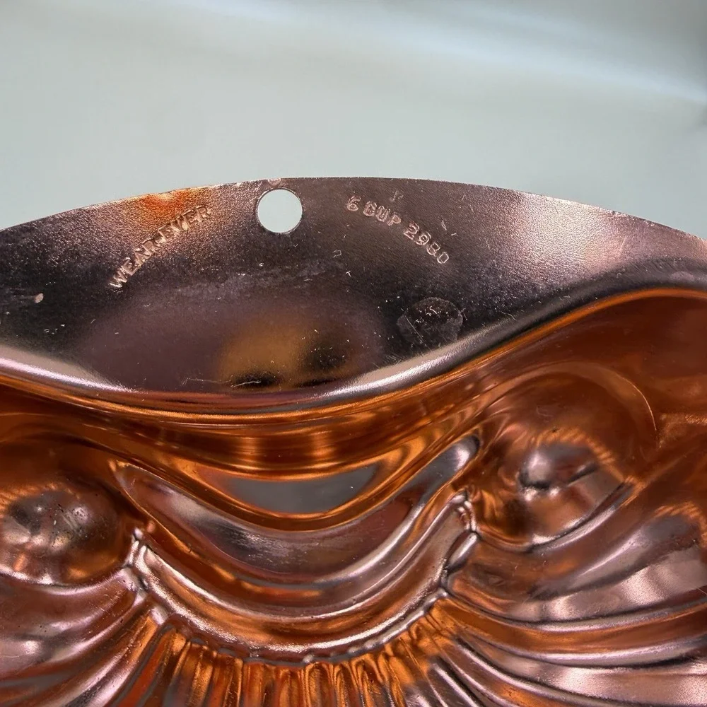 Vintage Wearever 6 Cup 2990 Aluminum Copper Tone Shell Mold Jello Gelatin Oval